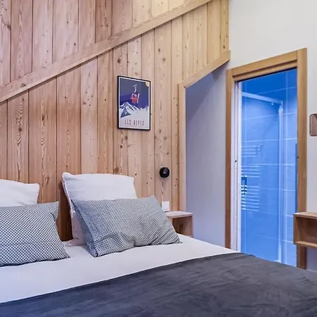 Apartment La